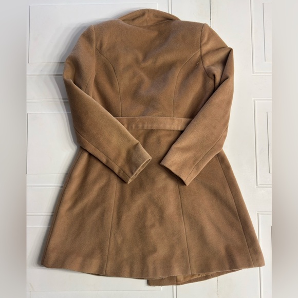 Michael Kors Women’s Sz M Tan Gold Wool Blend Belted Long Jacket Trench Coat - Picture 4 of 6